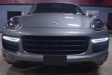 Used 2015 Porsche Cayenne Turbo image 5