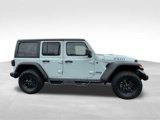 Used 2024 Jeep Wrangler Unlimited image 3