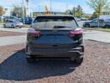 Certified 2022 Ford Edge SE w/ Black Appearance Package image 5