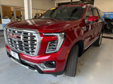 Used 2025 GMC Yukon Denali w/ Sun & Power Step Package image 4