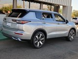 New 2025 Mitsubishi Outlander SE image 4
