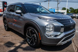 New 2025 Mitsubishi Outlander SEL image 3