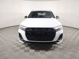 Used 2025 Audi SQ7 Premium Plus w/ Executive Package image 2