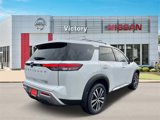 New 2025 Nissan Pathfinder Platinum image 3