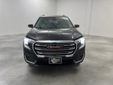 Used 2023 GMC Terrain SLT image 2