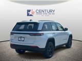 New 2025 Jeep Grand Cherokee Laredo image 2
