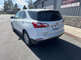 Used 2018 Chevrolet Equinox LT image 3