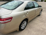 Used 2010 Toyota Camry LE image 5