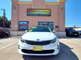 Used 2018 Kia Optima EX w/ Premium Package image 2