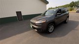 Used 2018 Jeep Cherokee Latitude Plus w/ Cold Weather Group image 4