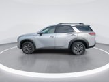 Used 2024 Nissan Pathfinder SV image 6
