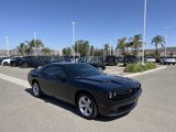 Used 2023 Dodge Challenger SXT image 2