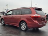 Used 2019 Toyota Sienna XLE image 4