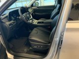 New 2025 Hyundai Palisade SEL image 3
