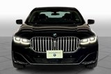 Used 2022 BMW 750i xDrive w/ Executive Package image 3
