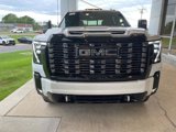 New 2025 GMC Sierra 2500 Denali Ultimate image 3
