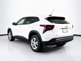 Used 2025 Chevrolet Trax LS image 5