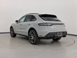 Used 2025 Porsche Macan image 3