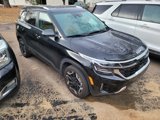 Used 2024 Kia Seltos SX w/ SX Sunroof Package image 3