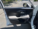 Used 2023 Honda HR-V EX-L image 5