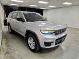 Used 2023 Jeep Grand Cherokee L Laredo image 3