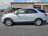Used 2018 Chevrolet Equinox LT image 2