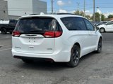 Used 2019 Chrysler Pacifica Limited w/ Advanced Safetytec Group image 4