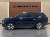 New 2025 Mitsubishi Outlander SEL image 2