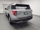 Used 2023 Ford Explorer XLT w/ Equipment Group 202A image 6
