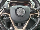 Used 2018 Jeep Cherokee Latitude image 2