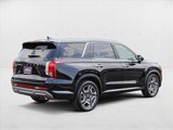 Used 2024 Hyundai Palisade Limited image 5