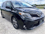 Used 2018 Toyota Sienna SE image 4