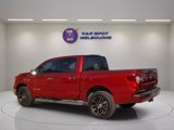 Used 2017 Nissan Titan SL image 3