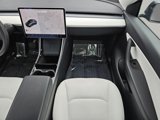 Used 2021 Tesla Model Y Long Range image 4