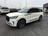 New 2025 Lincoln Aviator Black Label w/ Jet Appearance Package image 3