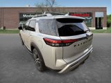 New 2025 Nissan Pathfinder Platinum image 5