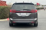 Used 2023 Chrysler Pacifica Pinnacle image 5