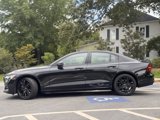 Used 2024 Volvo S60 B5 Plus image 2