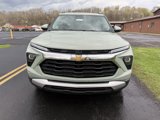 New 2025 Chevrolet TrailBlazer LT w/ Convenience Package image 2