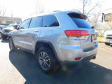 Used 2018 Jeep Grand Cherokee Limited w/ Trailer Tow Group IV image 3