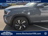 New 2025 Volkswagen Atlas SE image 2
