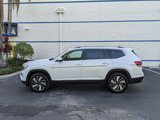 New 2025 Volkswagen Atlas SEL image 4