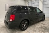 Used 2018 Dodge Grand Caravan SE image 3