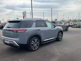 New 2025 Nissan Pathfinder Platinum image 4