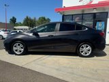 Used 2017 Chevrolet Cruze LT image 2