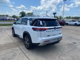 New 2025 Nissan Pathfinder Platinum image 4