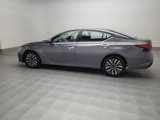 Used 2023 Nissan Altima 2.5 SV image 3