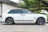 Used 2025 Rolls-Royce Cullinan Black Badge image 5