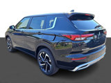 New 2025 Mitsubishi Outlander SE image 3