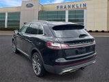 Used 2022 Lincoln Nautilus Reserve w/ Equipment Group 202A image 5